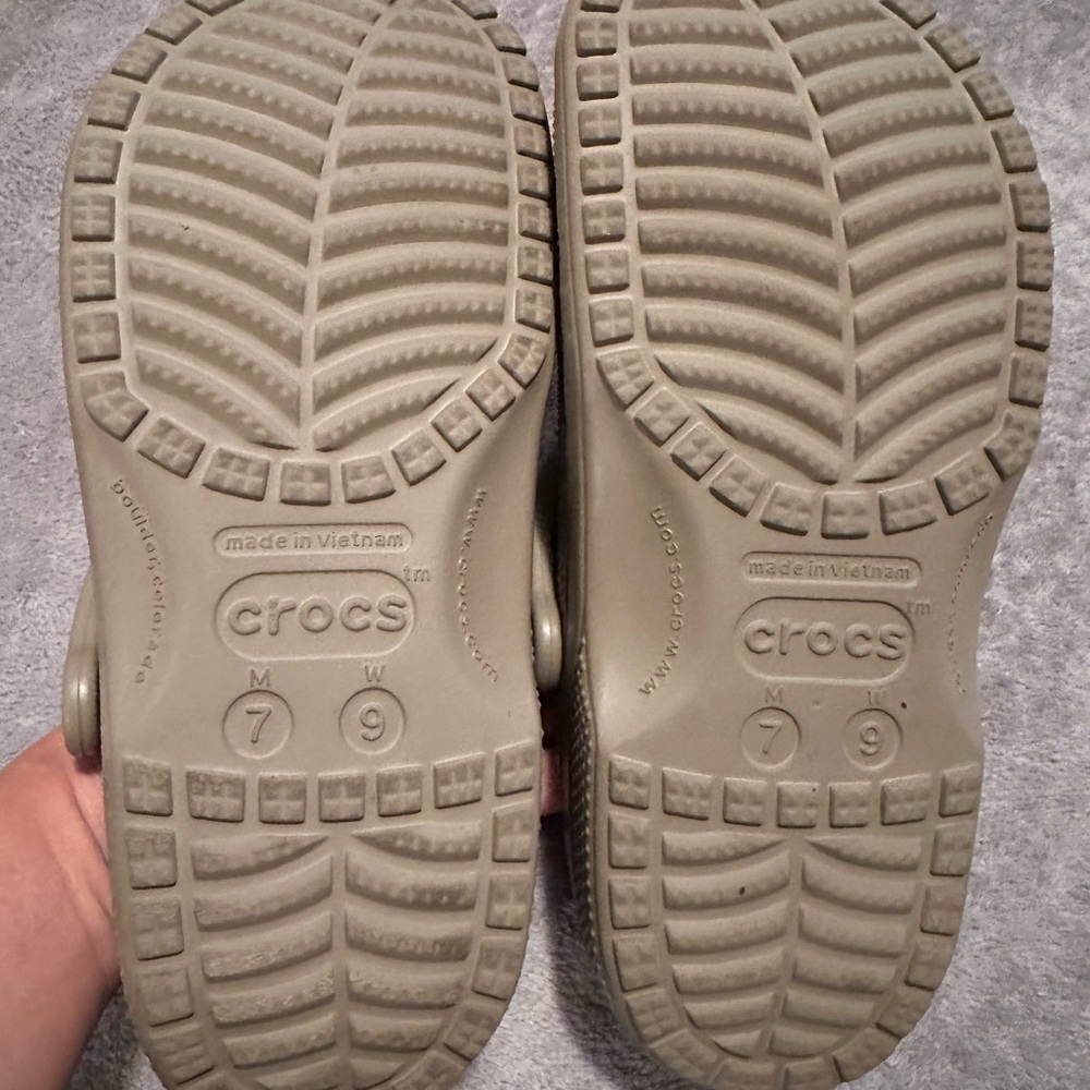 Crocs - Picture 3 of 3